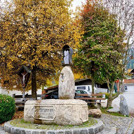 Ski-in, Ski-out Brunner Apartment, Wildschoenau * Niederau