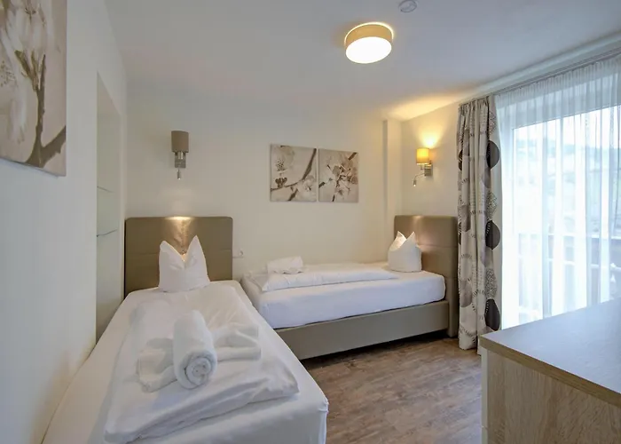 Ski-in, Ski-out Brunner Apartment, Wildschoenau